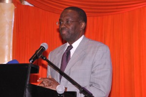 Kenya-Chief-Justice-Dr-Willy-Mutunga-makes-keynote-speech-at-MRPP-launch_R